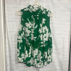 Lands' End Green and White Floral Blouse